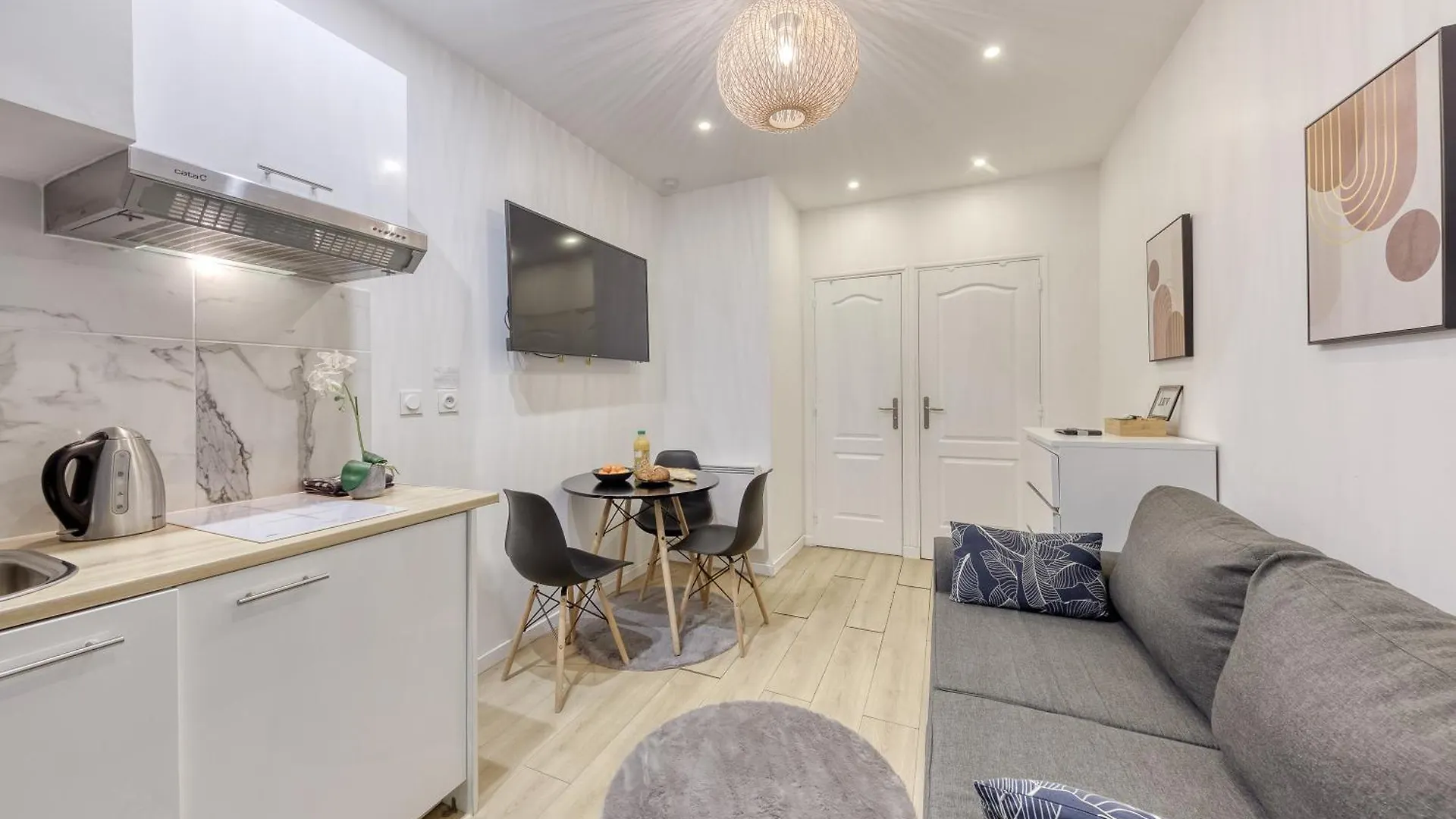 Parisien Proche Tour Eiffel - 3 Min Metro Apartamento Paris