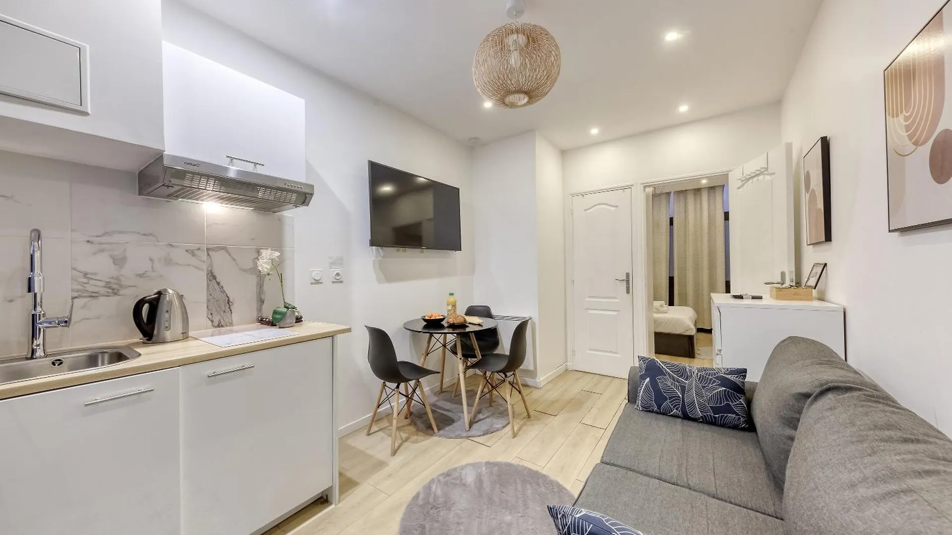 Apartamento Parisien Proche Tour Eiffel - 3 Min Metro Paris